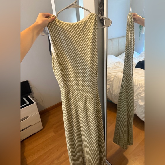 Mon Renn Dresses & Skirts - MON RENN dress